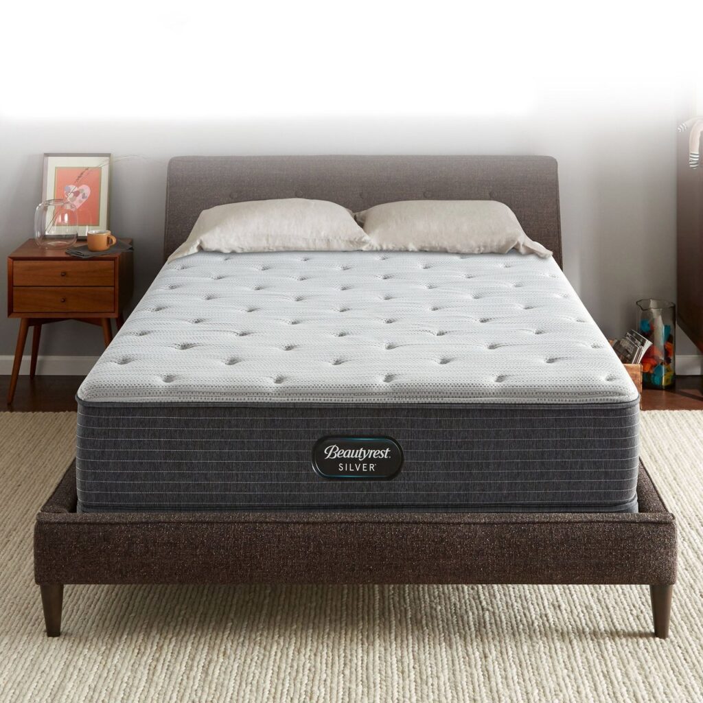 Beautyrest Silver BRS900 Queen Mattress