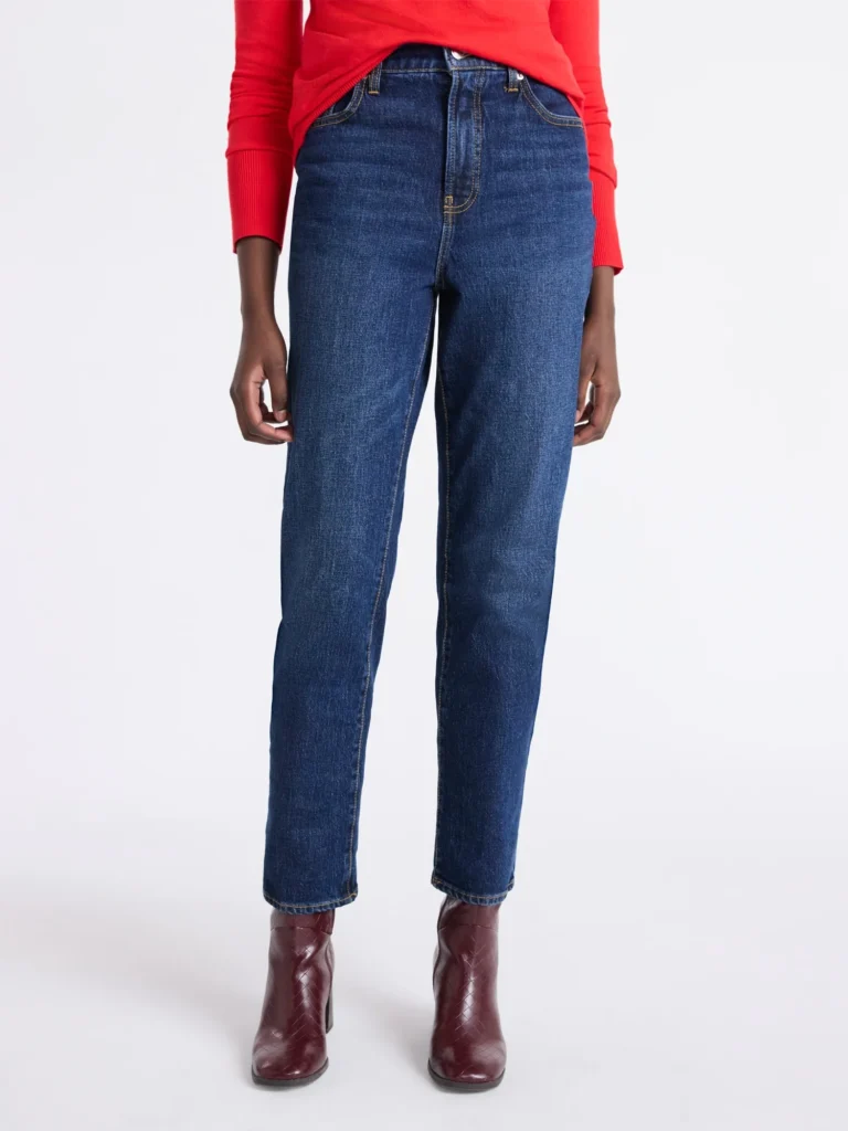 Free Assembly Women's and Women's Plus High Rise Straight Jeans, 30" Inseam, Sizes 0-26W