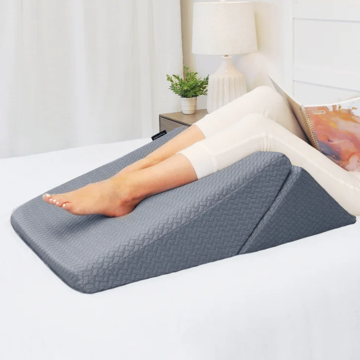 Dream Plush Wedge Pillow