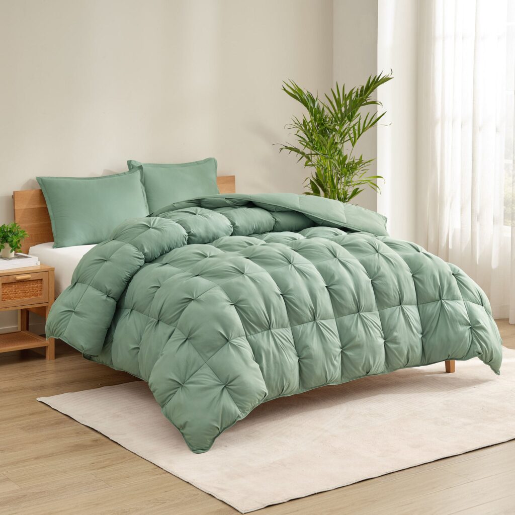 Madison Park 4 Piece Quilt Set MP 13-8205