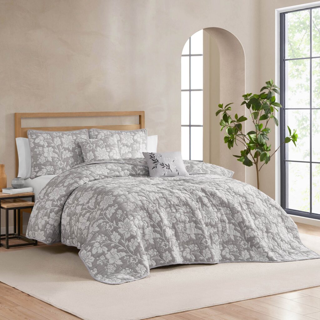 Madison Park Coverlet Quilt Set MP13-709 King