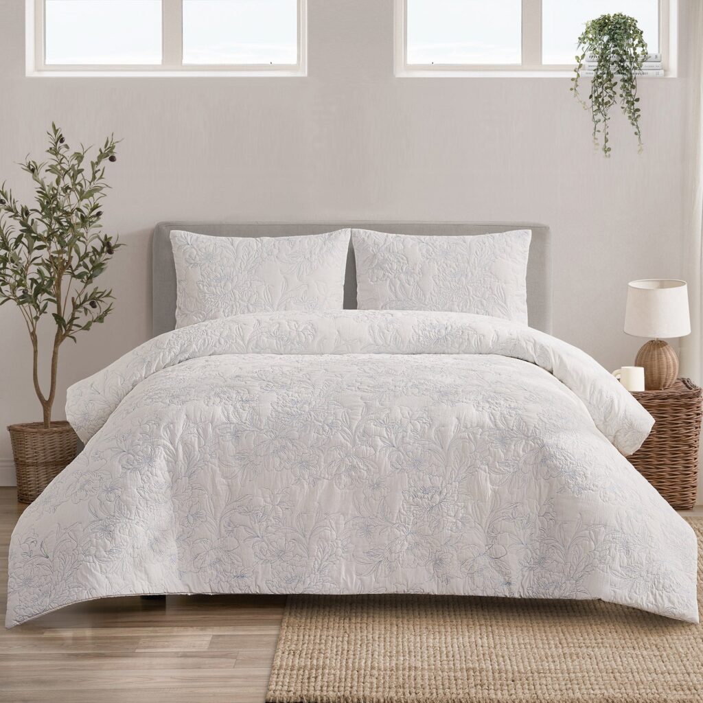 Medallion Chenille Bedspread
