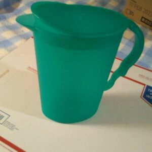Tupperware 2.1L Pitcher